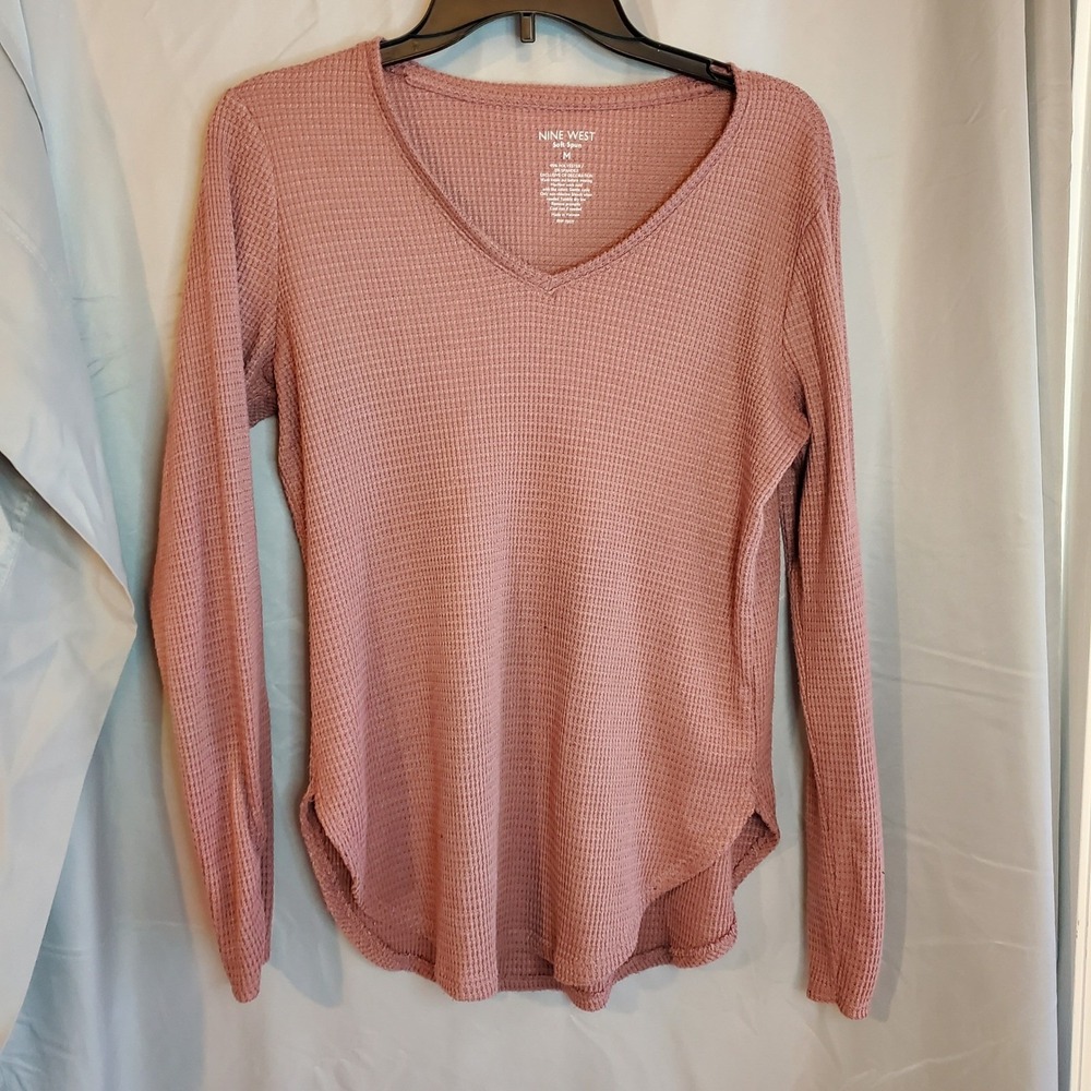 Nine West Soft Spun Waffle Knit V Neck Long Sleeve‎ Top Mauve
